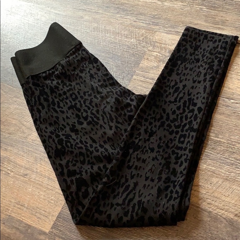 High waisted cheetah leggings